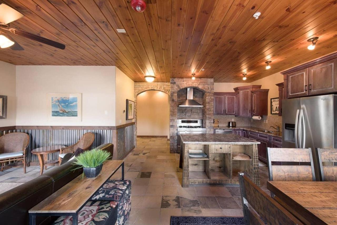 Timbercrest Downtown Lakeview Condo South By Casago Mccall - Donerightmanagement Luaran gambar